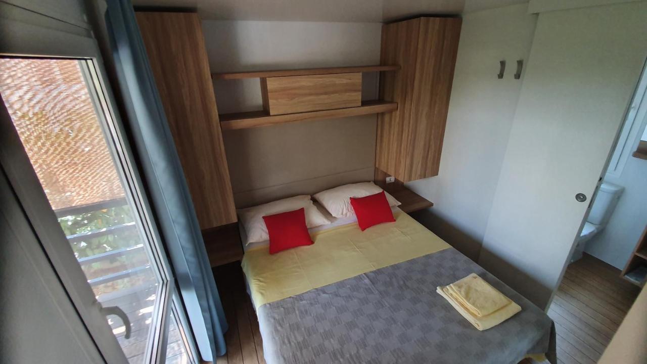 Mobile Homes Suha Punta Kampor Eksteriør billede